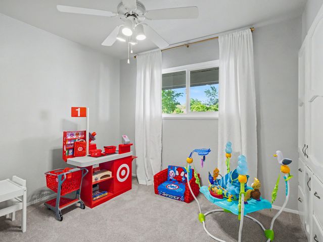 1005 Grissom Court, Redding, CA 96002