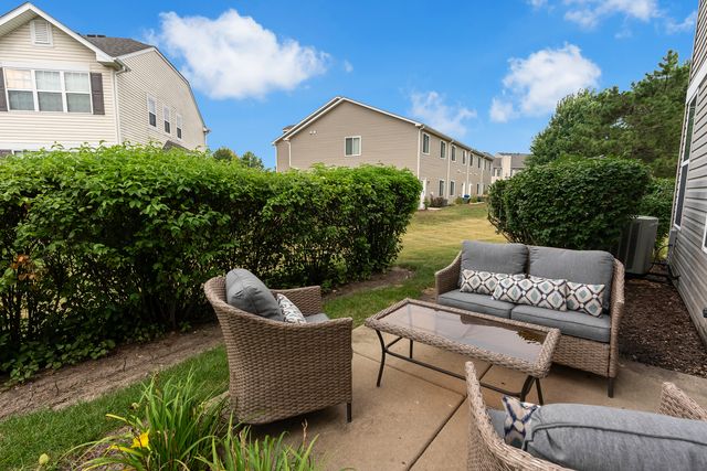 3926 Preston Drive, Yorkville, IL 60560