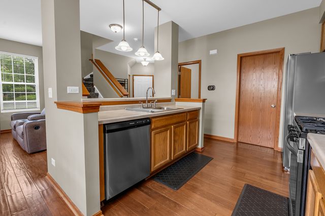 3926 Preston Drive, Yorkville, IL 60560