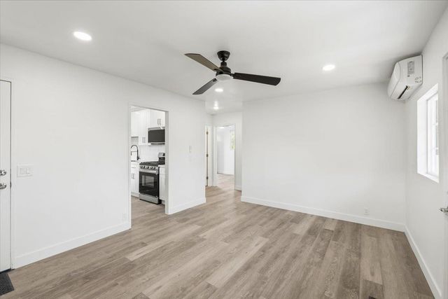 209 Dewitt Ct, Sacramento, CA 95838