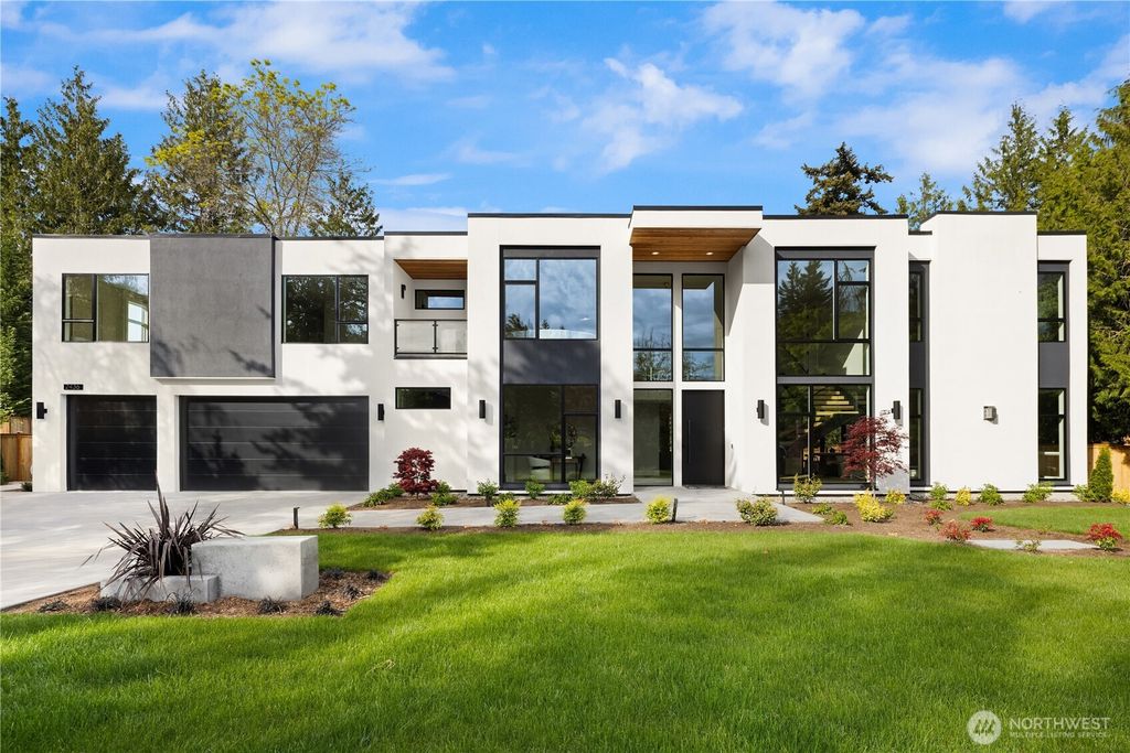 2436 82nd Avenue NE, Medina, WA 98039