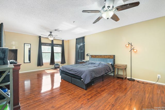 12 WEATHERING CRK, Leon Valley, TX 78238