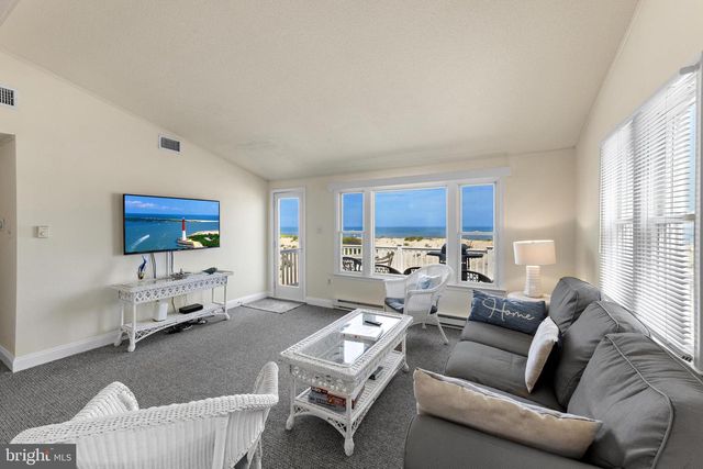 228 E 15TH ST, Long Beach Township, NJ 08008