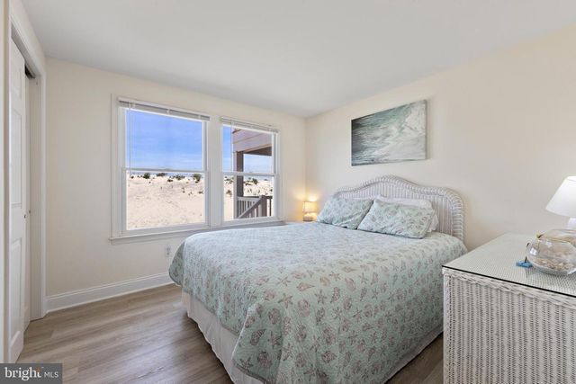 228 E 15TH ST, Long Beach Township, NJ 08008