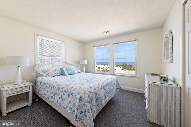 228 E 15TH ST, Long Beach Township, NJ 08008