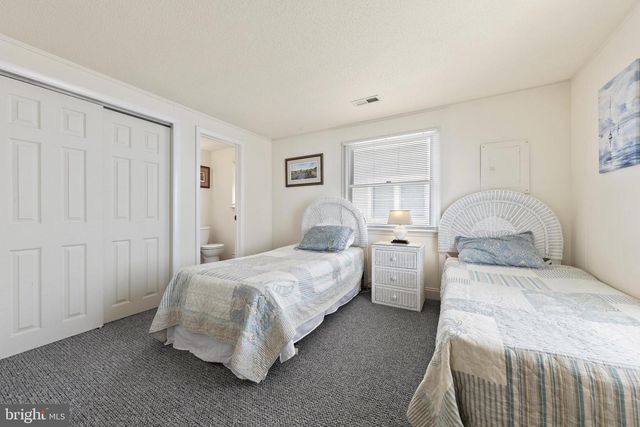 228 E 15TH ST, Long Beach Township, NJ 08008