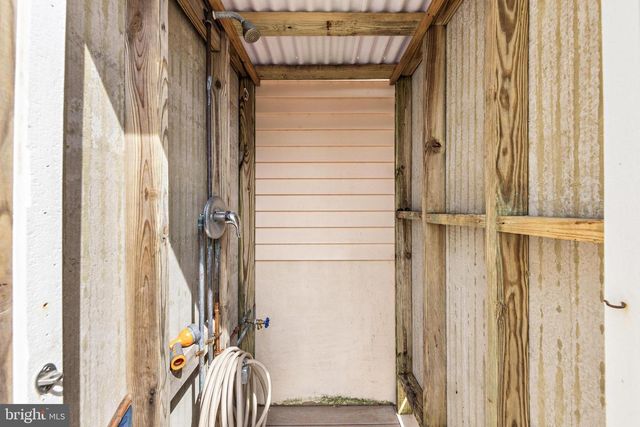 228 E 15TH ST, Long Beach Township, NJ 08008