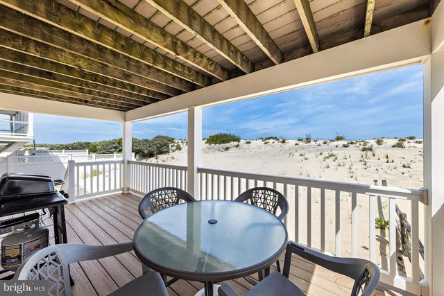 228 E 15TH ST, Long Beach Township, NJ 08008