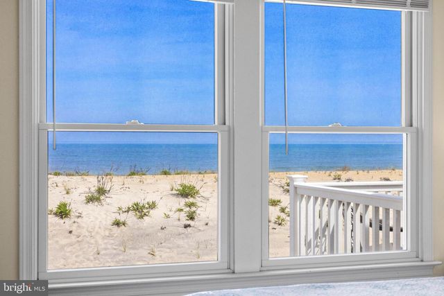 228 E 15TH ST, Long Beach Township, NJ 08008
