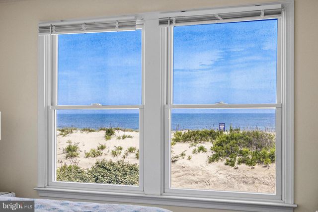 228 E 15TH ST, Long Beach Township, NJ 08008