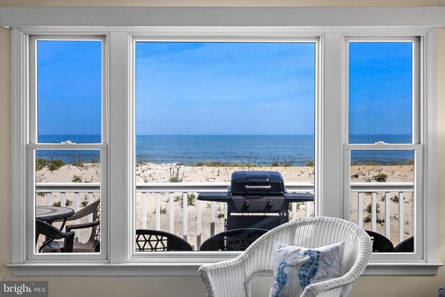 228 E 15TH ST, Long Beach Township, NJ 08008