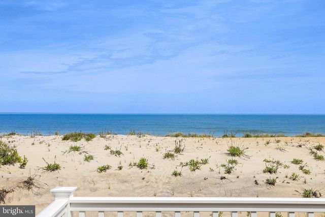 228 E 15TH ST, Long Beach Township, NJ 08008