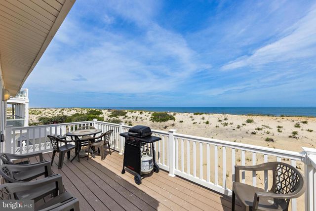 228 E 15TH ST, Long Beach Township, NJ 08008
