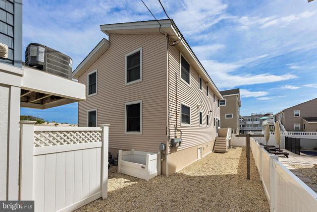 228 E 15TH ST, Long Beach Township, NJ 08008