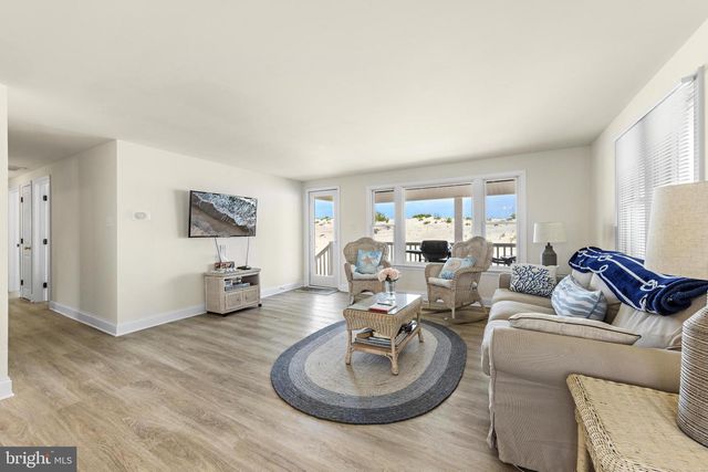 228 E 15TH ST, Long Beach Township, NJ 08008