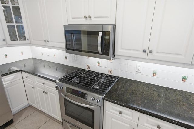 4 CHINIER STREET, Palm Coast, FL 32137