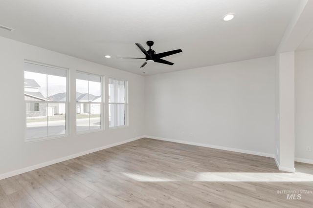 2979 E Mossy Creek Dr, Kuna, ID 83634