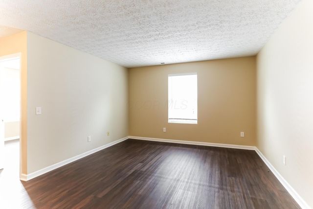 8205 Grant Park Avenue, Blacklick, OH 43004