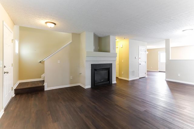 8205 Grant Park Avenue, Blacklick, OH 43004