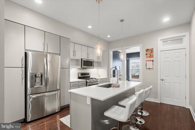 943 N PATTERSON PARK AVE, Baltimore, MD 21205