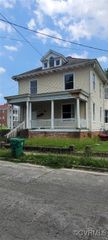 22 Corling St, Petersburg, VA 23803