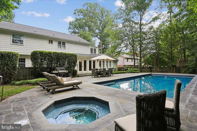 11220 WILLOWBROOK DR, Potomac, MD 20854