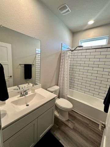 14136 Lake Lodge Drive, Conroe, TX 77384