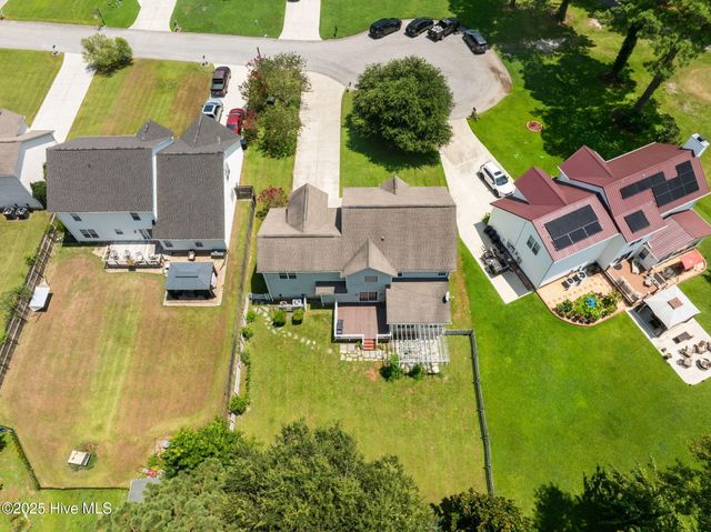 120 Birdie Court, Jacksonville, NC 28540