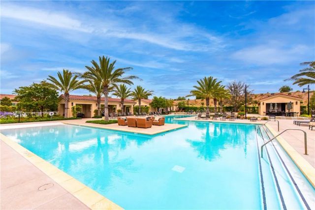 5024 Rexton, Camarillo, CA 93012