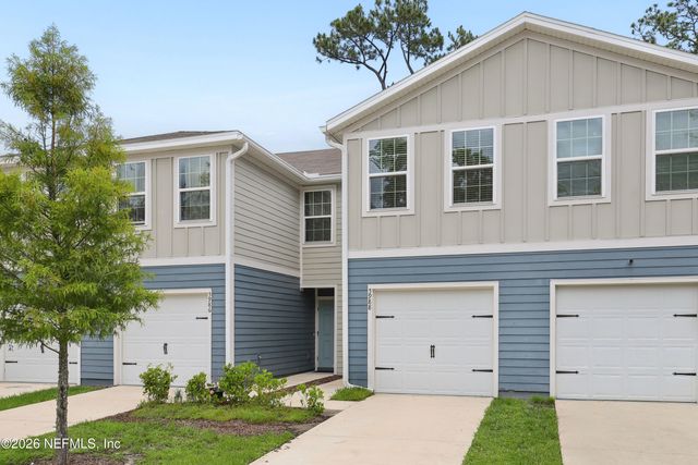 5988 CREEKSIDE CROSSING Drive, Jacksonville, FL 32210