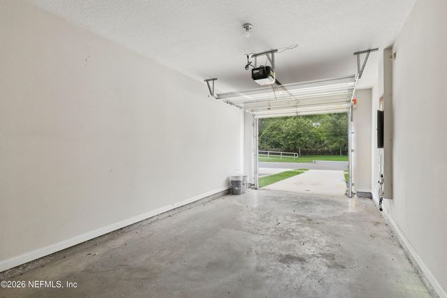 5988 CREEKSIDE CROSSING Drive, Jacksonville, FL 32210
