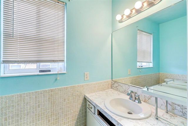 1700 Pierce Street 804, Hollywood, FL 33020