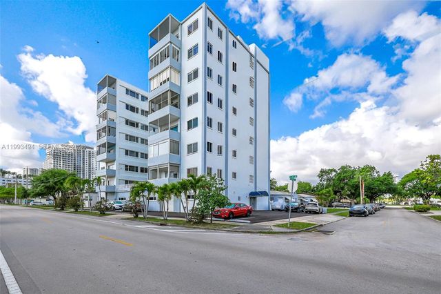 1700 Pierce Street 804, Hollywood, FL 33020