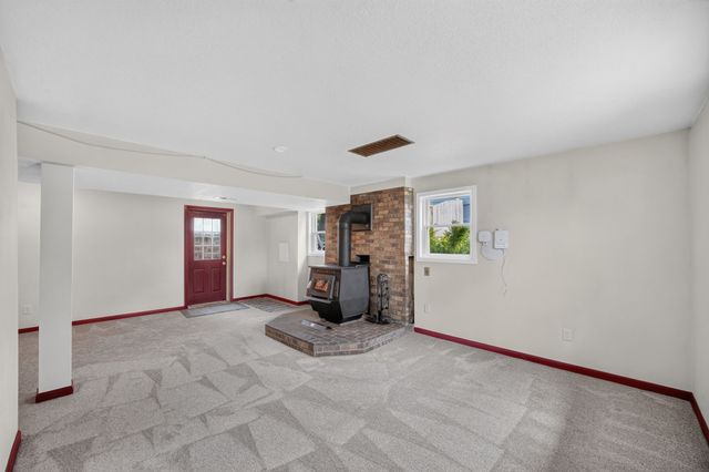 1301 Meadow Drive, Norwalk, IA 50211