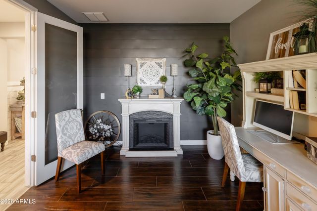 22121 E RUSSET Road, Queen Creek, AZ 85142