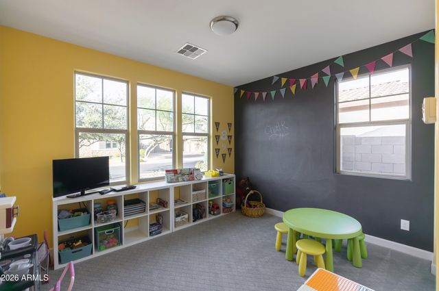 22121 E RUSSET Road, Queen Creek, AZ 85142