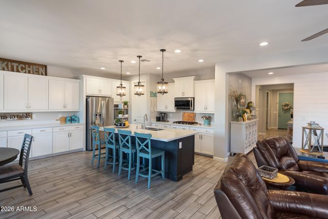 22121 E RUSSET Road, Queen Creek, AZ 85142