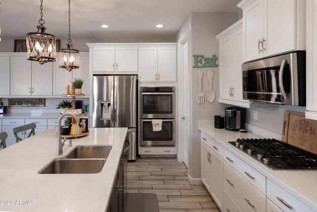 22121 E RUSSET Road, Queen Creek, AZ 85142