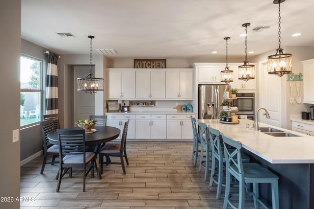 22121 E RUSSET Road, Queen Creek, AZ 85142