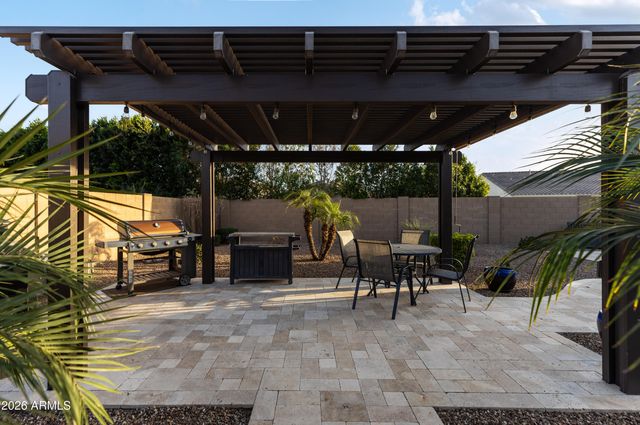 22121 E RUSSET Road, Queen Creek, AZ 85142