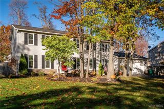 7209 Woodmore Court, Lockport Town, NY 14094