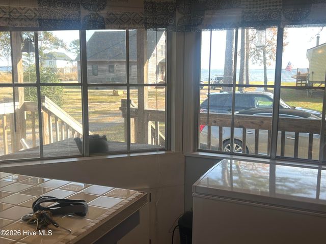 50 Point Avenue, Belhaven, NC 27810