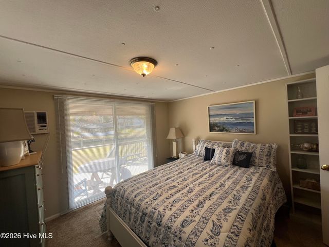 50 Point Avenue, Belhaven, NC 27810