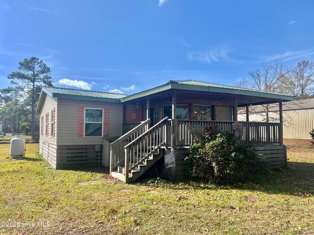 50 Point Avenue, Belhaven, NC 27810