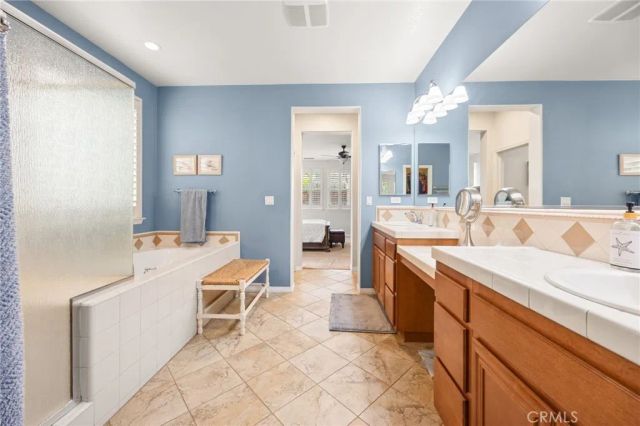 27977 River Shore Court, Menifee, CA 92585