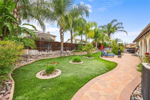 27977 River Shore Court, Menifee, CA 92585