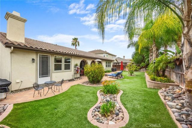 27977 River Shore Court, Menifee, CA 92585