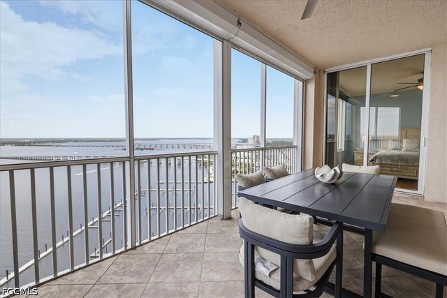 2104 W 1st ST 2503, Fort Myers, FL 33901