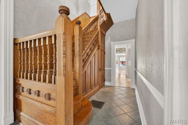 7501 S Suffolk Avenue, St Louis, MO 63119