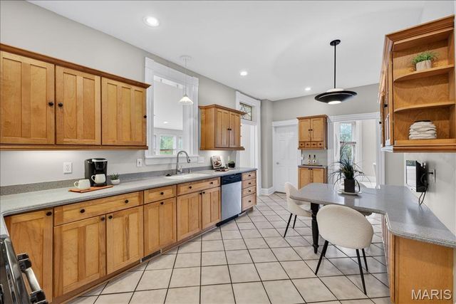 7501 S Suffolk Avenue, St Louis, MO 63119